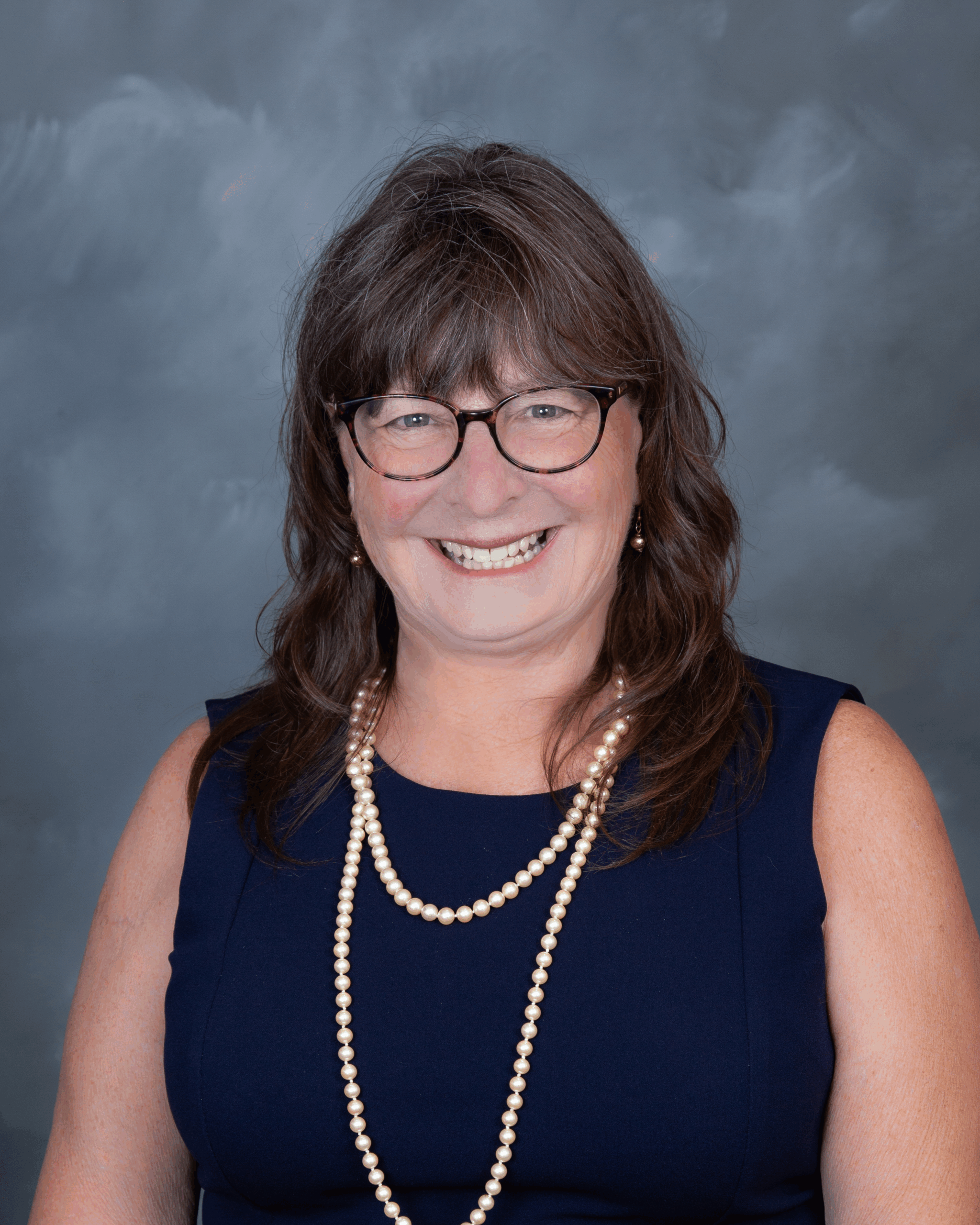 Brenda Lynch staff thumbnail